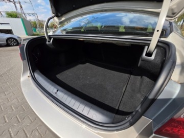 Renault Latitude 2.0 16v E85 140KM 2011 Renault Latitude 2.0 Benzyna 140KM I-Wlasciciel 90 tys.km Przebieg Idealny, zdjęcie 17