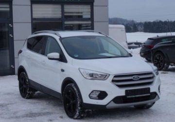 Ford Kuga III SUV 2,0 EcoBlue 120KM 2019 Ford Kuga 2.0TDCI Navi Bezwypadkowy Okazja Oplacony 2.0 Diesel 120KM