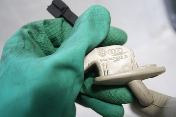 СОЛНЦЕЗАЩИТНЫЙ КОЗЕРОК ПОДСОЛНЕЧНЫЙ SKODA SUPERB 1