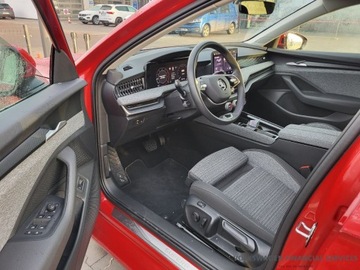 Skoda Superb III Kombi Facelifting 2.0 TDI SCR 150KM 2024 Skoda Superb Selection ! Kamera Cofania ! Podgrzew, zdjęcie 8