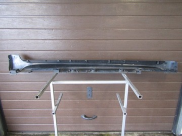 Накладка на порог левая Toyota Corolla XII 18- HB E210