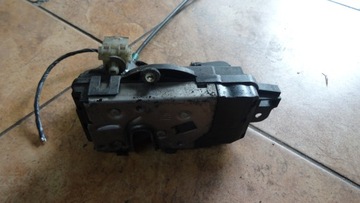 ASTRA H 1.7CDTI 05' ZÁMEK LEVÝ PŘEDNÍ *