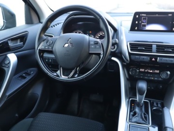 Mitsubishi Eclipse Cross SUV 1.5 T 163KM 2018 Mitsubishi Eclipse Cross 1.5 T-MIVEC, zdjęcie 6