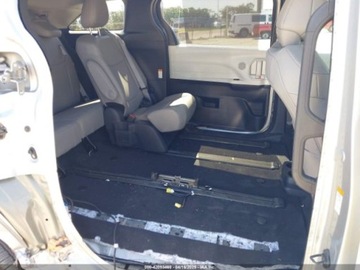 Toyota Sienna III 2025 Toyota Sienna XLE 2025 2.5l 2.5 Hybryda 245KM, zdjęcie 12