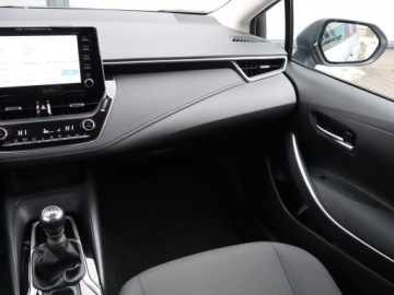 Toyota Corolla XII Sedan 1.5 VVT-i 125KM 2022 Toyota Corolla 1.5 VVT-i, Salon Polska, zdjęcie 7