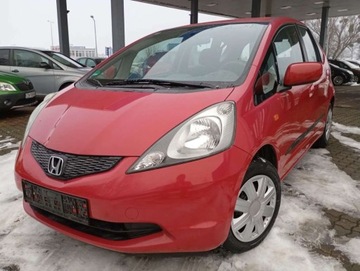 Honda Jazz III 1.2 i-VTEC 90KM 2009 Honda Jazz 1.2 VTEC PROSTA benzyna klimatyzacja bez rdzy IDEALNA 1.2 90KM