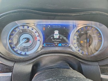 Chrysler 300C II 2022 Chrysler 300s 2022r., S, 3.6L, od ubezpieczalni 3.6 Benzyna 304KM, zdjęcie 8