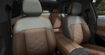 BMW Seria 5 G90-91 2025 BMW Seria 5 BMW 540d xDrive Touring w pakiecie M-Performance po programie, zdjęcie 3