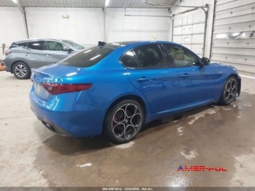 Alfa Romeo Giulia II Sedan Facelifting 2.0 Turbo 280KM 2022 Alfa Romeo Giulia 2022 r., 2,0L VELOCE AWD 2.0 Benzyna 280KM, zdjęcie 5
