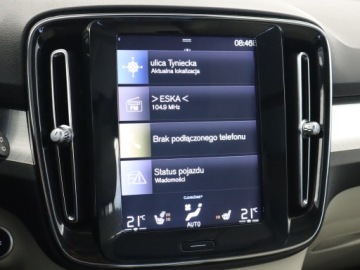 Volvo XC40 Crossover 2.0 D4 190KM 2018 Volvo XC40 D4 AWD, 187 KM, 4X4, Automat, Skóra, zdjęcie 11