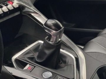 Peugeot 3008 II Crossover 1.2 PureTech 130KM 2017 Peugeot 3008 GT Line, Full LED, Kamera cofania, Blind Spot, navi FV-23, gw, zdjęcie 7