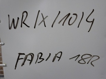 KOMPLET SEDADLA EVROPA ORIGINÁLNÍ ALCANTARA SKODA FABIA III KOMBI 18R