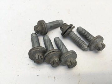 OPEL CORSA F 2020 ŚRUBA TYPU TORX BELKI TYŁ