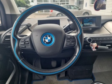 BMW i3 G28 Hatchback i3 Facelifting 94 Ah 170KM 2018 BMW i3 BMW i3 94 Ah Elektryczny 170KM, zdjęcie 6