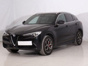 Alfa Romeo Stelvio SUV 2.0 Turbo 280KM 2018 Alfa Romeo Stelvio 2.0 Turbo Q4, Salon Polska, zdjęcie 1