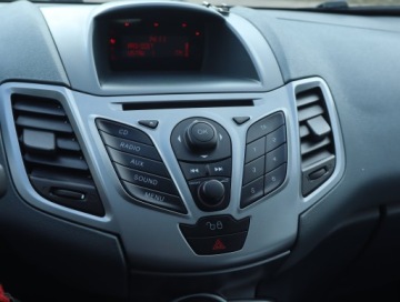 Ford Fiesta VII Hatchback 5d 1.25 Duratec 82KM 2011 Ford Fiesta 1.25 16V, Klima, zdjęcie 11