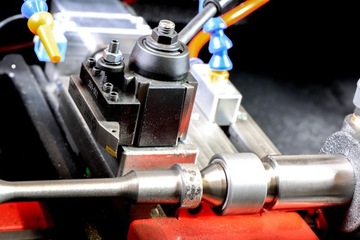 Токарный станок с ЧПУ LF Mini1 чугун Производитель PikoCNC