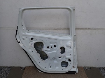 DVEŘE LEVÉ ZADNÍ LEVÝ RENAULT GRAND SCENIC 4 IV R9 2016- 821015043R