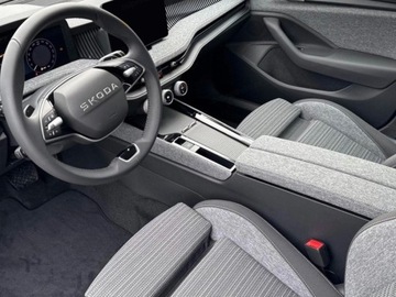 Skoda Superb IV Kombi 2.0 TSI 204KM 2025 SKODA Superb Edition 130 2.0 TSI DSG Combi 204KM 2025, zdjęcie 8