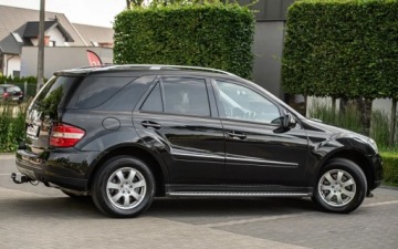 Mercedes Klasa M W164 Off-roader 3.0 V6 (320 CDI) 224KM 2006 Mercedes-Benz ML 3.0D 224KM 4matic Sport Pakiet Skora Navi Camera Alu PDc, zdjęcie 13