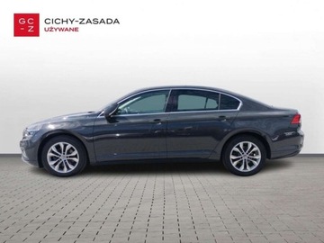 Volkswagen Passat B8 Limousine Facelifting 2.0 TDI SCR 150KM 2021 Volkswagen Passat VatMarza Virtual Cockpit hak ACC od Dealera 2.0, zdjęcie 7