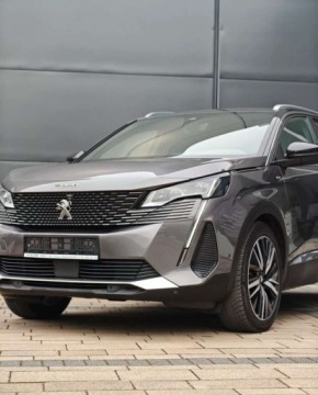 Peugeot 5008 II 2022 Peugeot 5008 Peugeot 5008 2.0 BlueHDi GT Pack SS EAT8 2.0 Diesel 179KM, zdjęcie 1