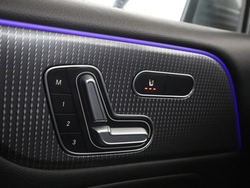 Mercedes GLB SUV 2.0 200d 150KM 2020 Mercedes GLB 2.0d Automat Progressive Panorama, zdjęcie 38