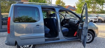 Citroen Berlingo II Combi 1.6 VTI 120KM 2010 Citroen Berlingo 1.6 Vti Multispace, zdjęcie 15