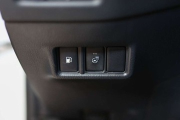 Toyota C-HR I Crossover Facelifting 2.0 Hybrid Dynamic Force 184KM 2019 Toyota C-HR 2.0 Hybrid Selection 2.0 Hybryda 184KM, zdjęcie 31