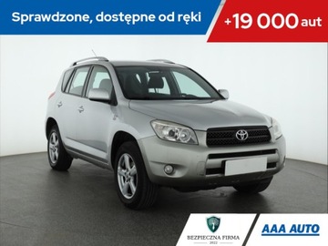 Toyota RAV4 III MPV 2.2 16V D-4D 136KM 2006 Toyota RAV 4 2.2 D-4D, Salon Polska, 4X4, Klima