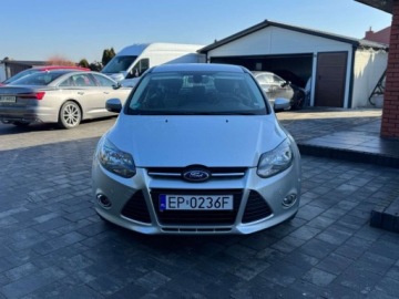 Ford Focus III Kombi 1.0 EcoBoost 100KM 2012 Ford Focus 1.0 Benz Zadbany Nowy rozrzad Benzyna 100KM, zdjęcie 2