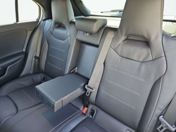 Mercedes Klasa A W177/V177 Hatchback Facelifting 2.0 220 190KM 2024 Mercedes-Benz Klasa A A 220 4MATIC AMG MULTIBEAM LED Panorama Kamera 3, zdjęcie 11