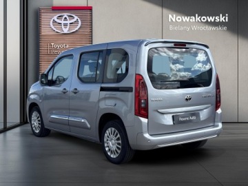 Toyota Proace II 2021 Toyota PROACE CITY VERSO 1.5 D-4D Business 1.5 D-4, zdjęcie 1