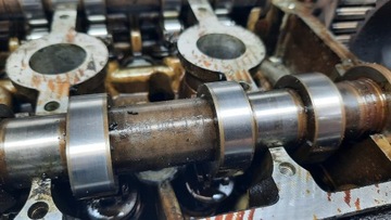 ГОЛОВКА ДВИГАТЕЛЯ 7700600552F RENAULT MEGANE I 1.6B 16V