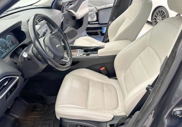 Jaguar F-Pace SUV 3.0 V6 380KM 2017 Jaguar F-Pace 4x4 3.0 BENZ 380 KM BDB STAN Warszawa 3.0 Benzyna 380KM, zdjęcie 6