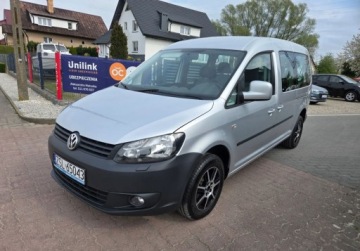 Volkswagen Caddy III Kombi Facelifting 1.2 TSI 104KM 2011 Volkswagen Caddy Swiezo sprowadzonyZarejestrowany Ubezpieczony. Maxi 7 oso, zdjęcie 5