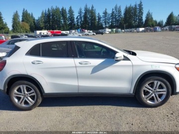 Mercedes GLA II 2020 Mercedes-Benz GLA 250 4Matic 2020 2.0l 2.0 Benzyna 208KM, zdjęcie 6