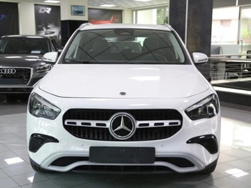 Mercedes GLA II Off-roader Facelifting 2.0 180d 116KM 2025 MERCEDES-BENZ GLA 180 d Suv 2.0 (116KM) 2025, zdjęcie 1