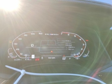 BMW X6 G06 2022 BMW X6 M50i 2022 4.4 Benzyna 523KM, zdjęcie 9