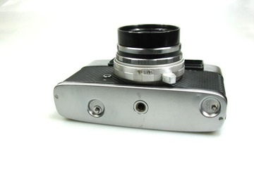 КАМЕРА YASHICA W35 WIZARD WIZNER 45 мм 1:2,8 ЯПОНИЯ
