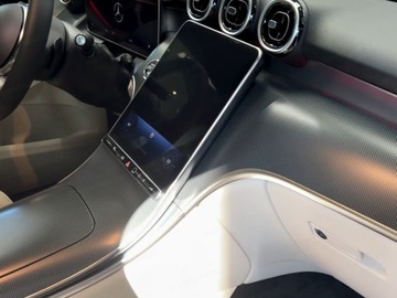 Mercedes GLC C254/X254 Coupe 2.0 220d 197KM 2025 GLC 220 d 4-Matic Avantgarde 2.0 (197KM) 2025, zdjęcie 9