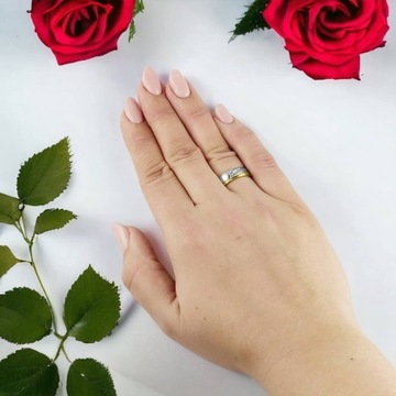 ЗОЛОТО-СЕРЕБРЯНЫЕ ОБРУЧАЛЬНЫЕ КОЛЬЦА С ЦИРКОНИЯМИ - НАБОР ДЛЯ ПАРЫ СТАЛЬНАЯ ПАРА КО8