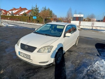 Toyota Corolla IX (E12) Hatchback 1.4 i 16V 97KM 2002 Toyota Corolla 1.4 02r, zdjęcie 1