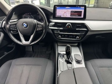 BMW Seria 5 G30-G31 Touring Facelifting 2.0 520i 184KM 2022 BMW Seria 5 520i Kamera cofania CarPlay Android Auto Nawigacja LED H, zdjęcie 14