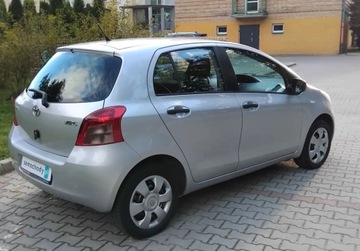 Toyota Yaris II Hatchback 5d 1.3 i VVT-i 86KM 2009 Toyota Yaris 1,3 Benzyna Klima 5 Drzwi Po oplatach z Niemiec, zdjęcie 24