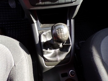 Skoda Yeti Minivan 1.2 TSI 105KM 2012 SKODA YETI 1.2 BENZ ZAMIANA, zdjęcie 17