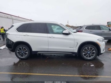 BMW X5 G05 2018 BMW X5 2018 BMW X5 XDRIVE35I 3.0 Benzyna 300KM, zdjęcie 8