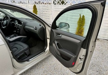 Audi A4 B8 Limousine Facelifting 2.0 TFSI 211KM 2012 Audi A4 Limousine Audi A4 Limousine 2.0 TFSI Quattro S tronic 2.0 Benzyna, zdjęcie 32