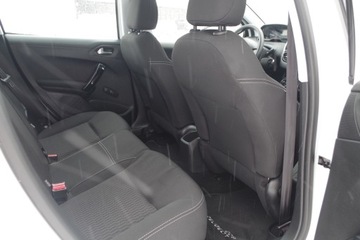Peugeot 208 I Hatchback 5d Facelifting 1.5 BlueHDi 102KM 2019 Peugeot 208 1.5 HDI Lift Klima Led Tempomat Tablet, zdjęcie 7
