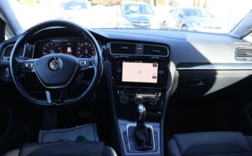 Volkswagen Golf VII Variant Facelifting 1.5 TSI ACT 150KM 2019 Volkswagen Golf Variant Virtual Cockpit, LED, Czujniki, NAVI, Temp, Grzane, zdjęcie 5